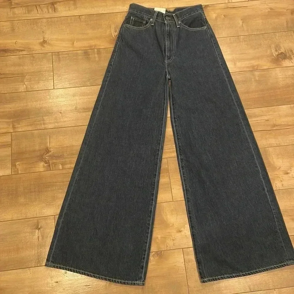 NWT $168 Levi’s Full Flare Women’s Jeans High Rise Organic Cotton Sz 25 x 31 - Picture 4 of 10